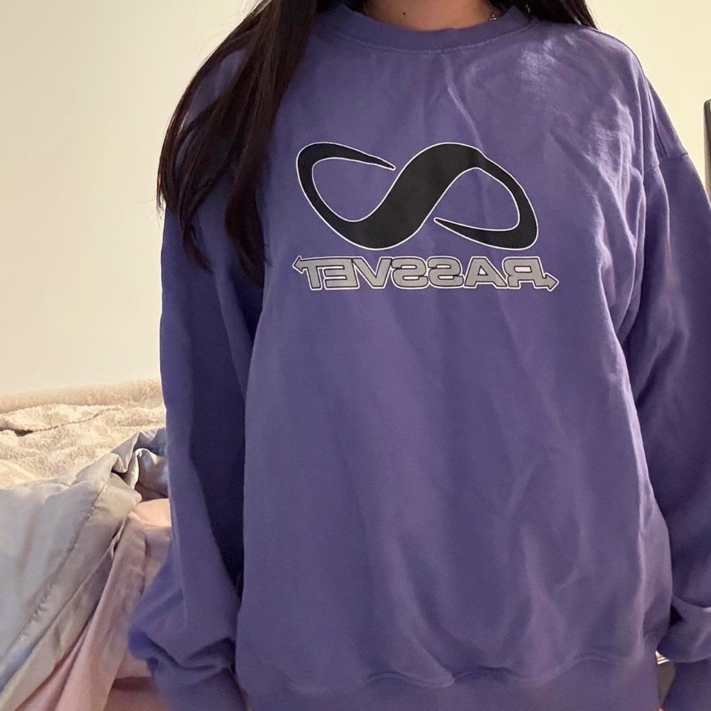 Purple crewneck (vintage)